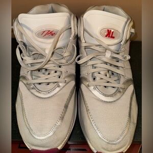 Kevin Love - PE/Player Sample Miami Heat